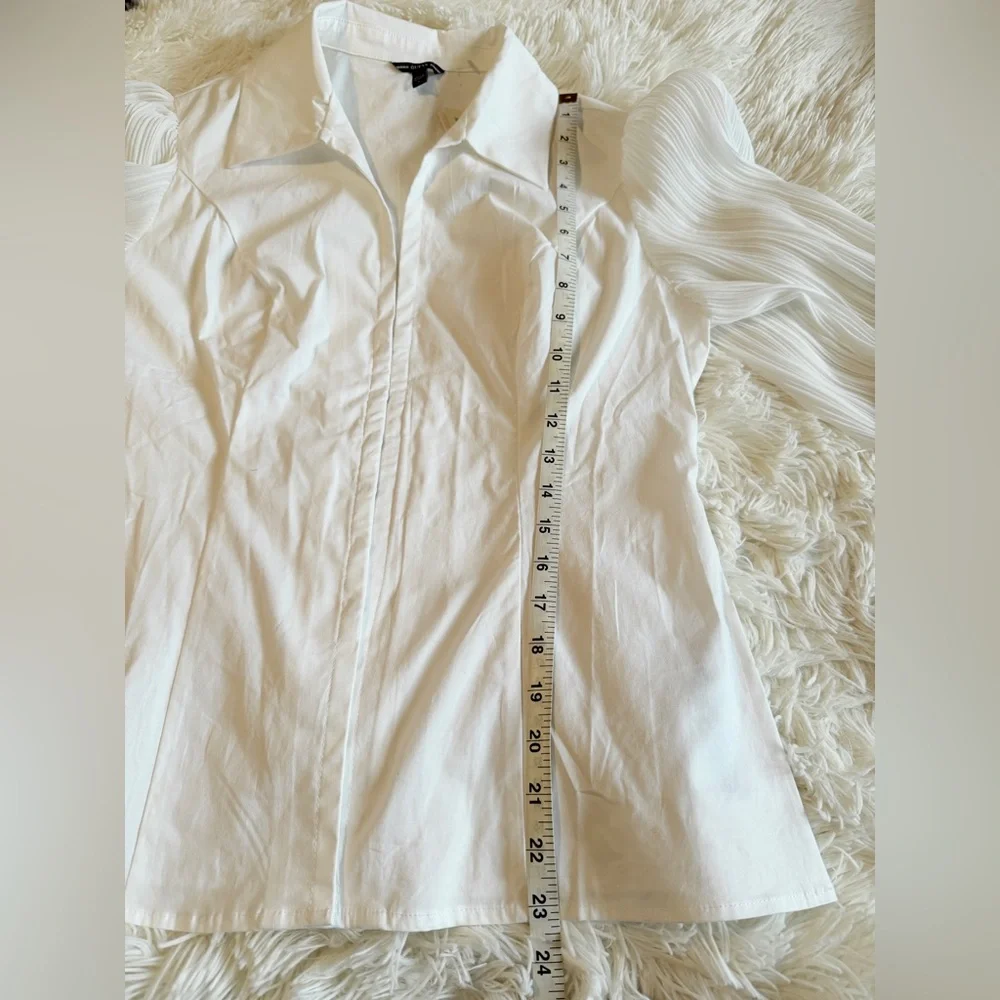 NWT Guess Cotton Button-Up Shirt - Picture 10 of 14